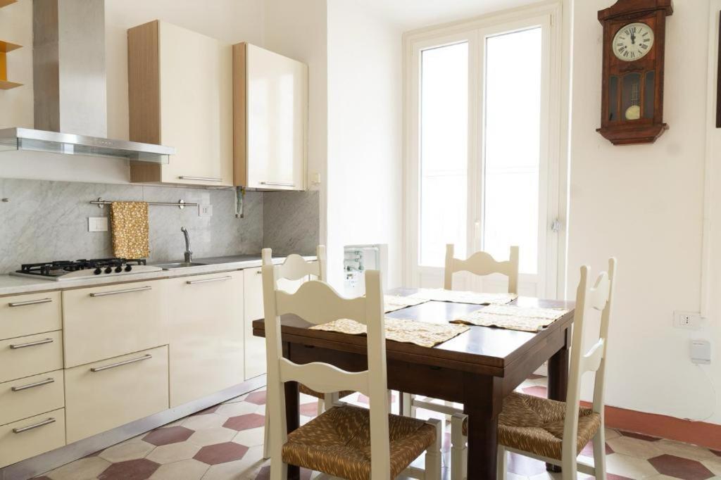 Anita, Centro Storico Appartement Pisa Buitenkant foto